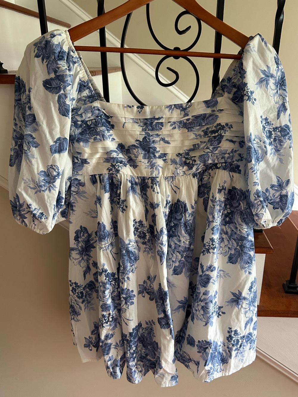 Abercrombie & Fitch Emerson Poplin Puff Sleeve, Blue & White Floral Mini Dress L